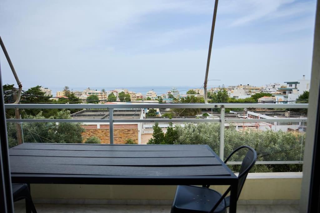 شقة Panoramic White Blue خيوس المظهر الخارجي الصورة